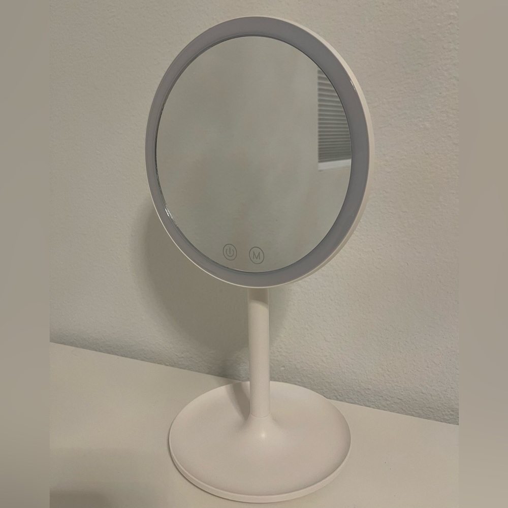 LED mirror!